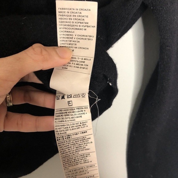 Benetton boys size S Small Lana Wool Button Up Cardigan - Picture 3 of 7